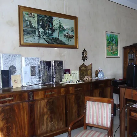 Villino Vanzetti 1930 Bed & Breakfast Cagliari