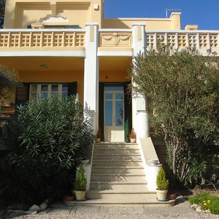 Bed & Breakfast Villino Vanzetti 1930