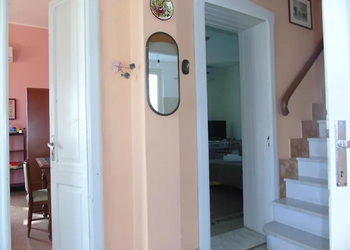 فندق مبيت وإفطار Villino Vanzetti 1930 كالياري