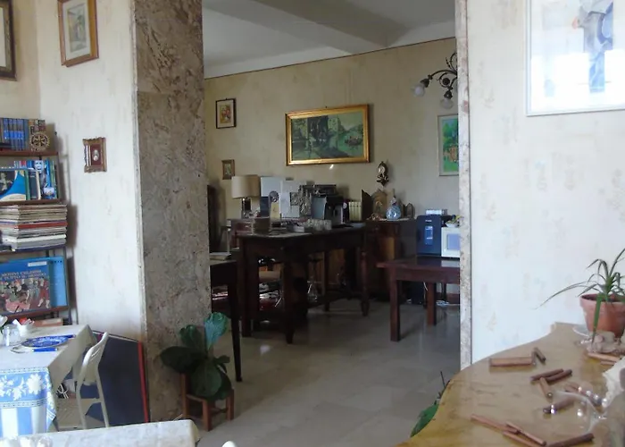 Villino Vanzetti 1930 كالياري