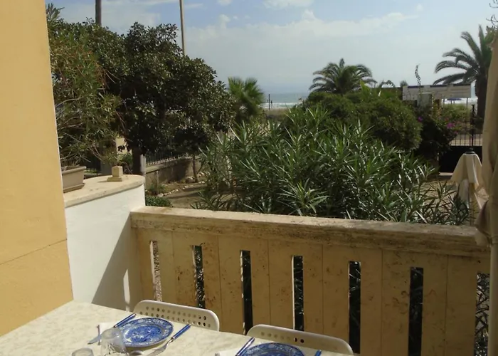 Bed & Breakfast Villino Vanzetti 1930 3*