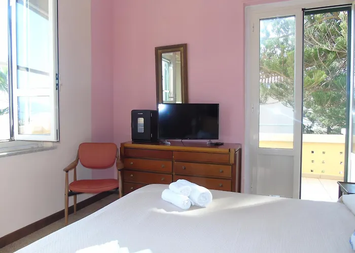 Villino Vanzetti 1930 فندق مبيت وإفطار كالياري