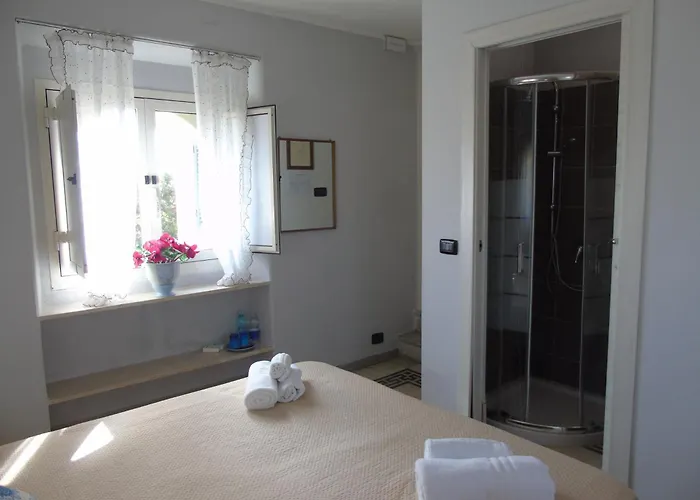 Villino Vanzetti 1930 فندق مبيت وإفطار 3*